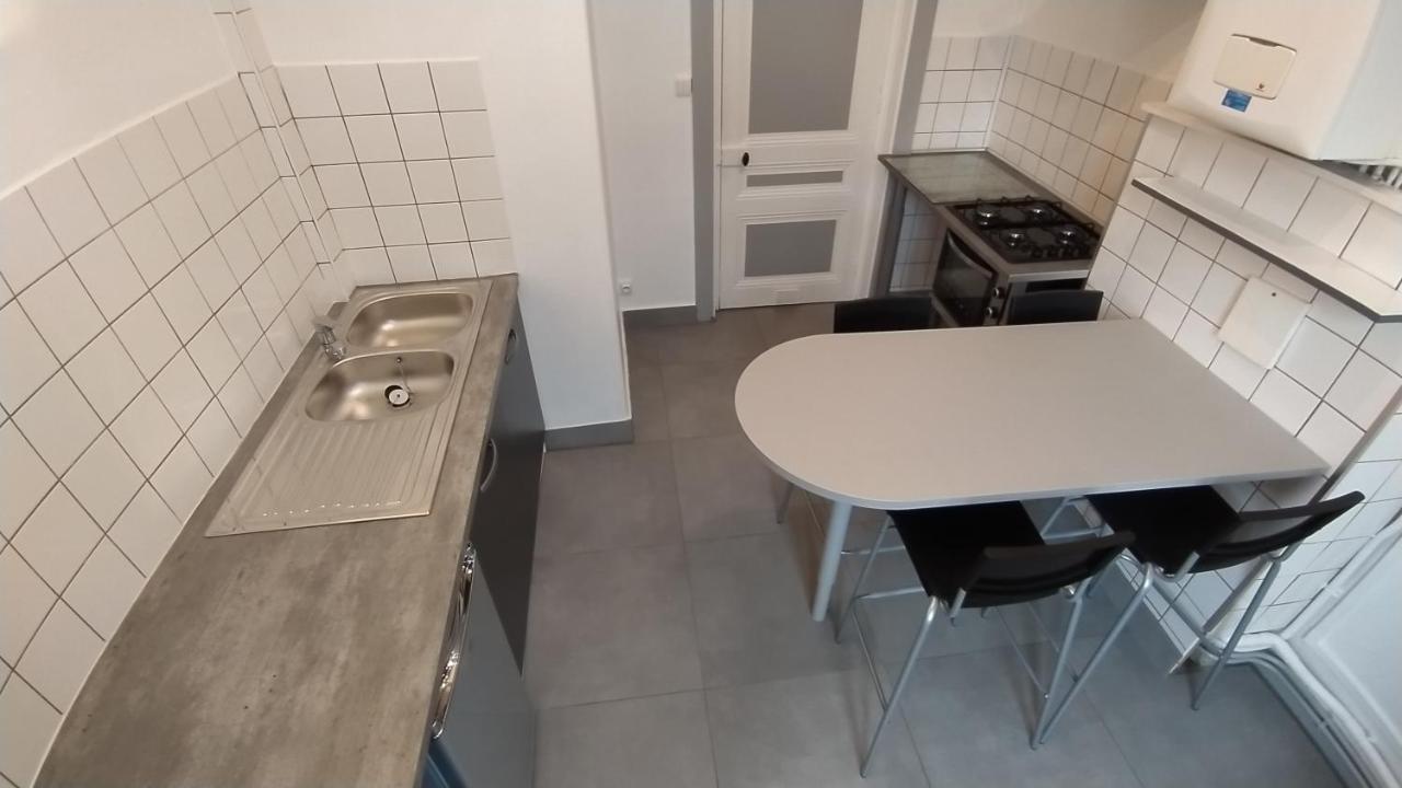 Appart - Hotel La Batisse De Сен-Шамон Екстериор снимка