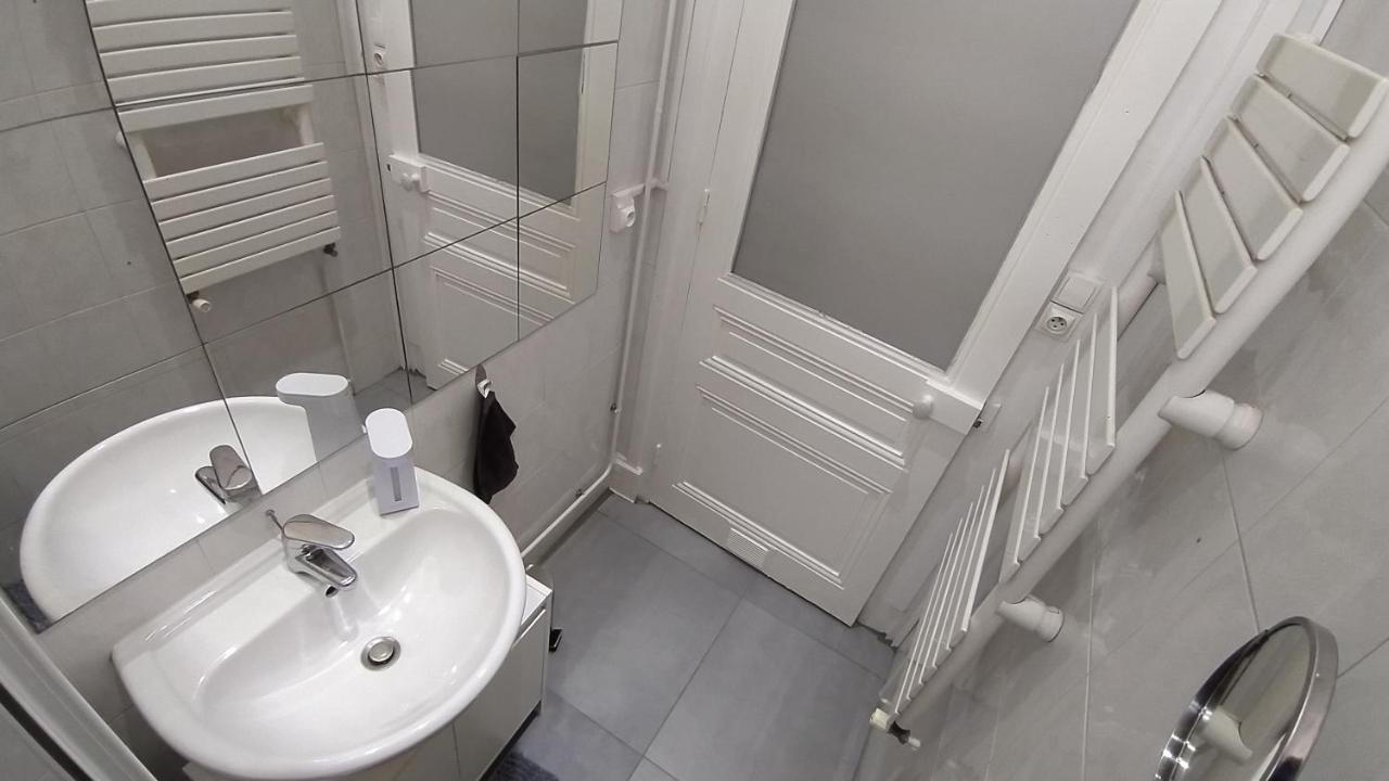Appart - Hotel La Batisse De Сен-Шамон Екстериор снимка